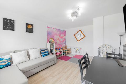 13 Field Lane, Brentford, TW8 8NA