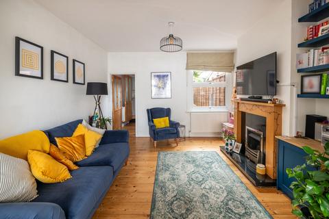 2 bedroom terraced house for sale, Somerset Road, Redhill, RH1