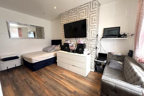 undefined, Thorne Street, Farnworth, Bolton, BL4