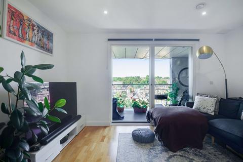 48, Waterbury House, 48 - 50 Thurston Road, London, SE13 7SD