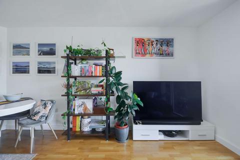 48, Waterbury House, 48 - 50 Thurston Road, London, SE13 7SD