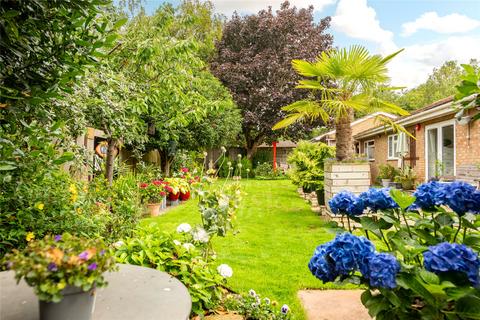 undefined, Old Barn Close, Gawcott, Buckinghamshire, MK18