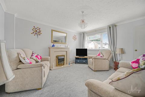 43 Nightingale Park, Neath, SA11 3RX