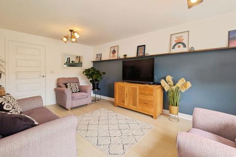 36 Niven Drive, Tonna, Neath, SA11 3FA