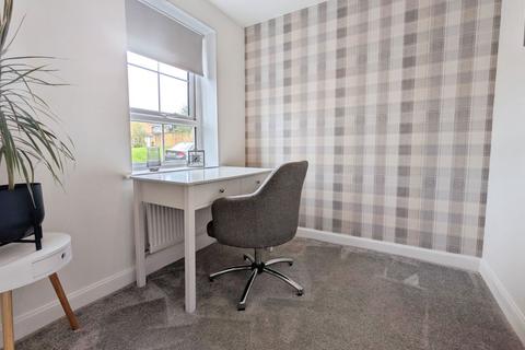 36 Niven Drive, Tonna, Neath, SA11 3FA