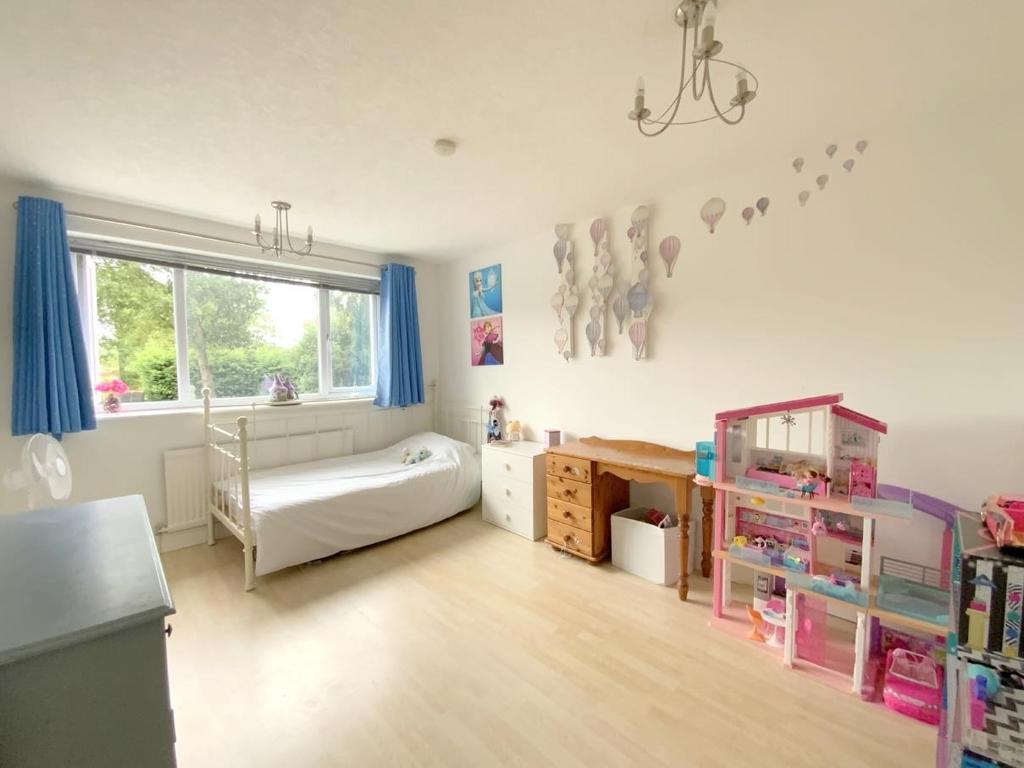 Resized IMG 1211..jpg