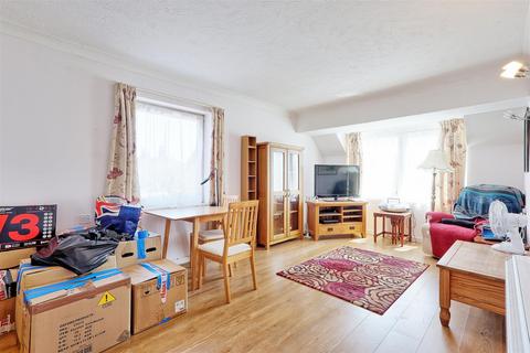 1 bedroom flat for sale, Robinsbridge Road, Coggeshall