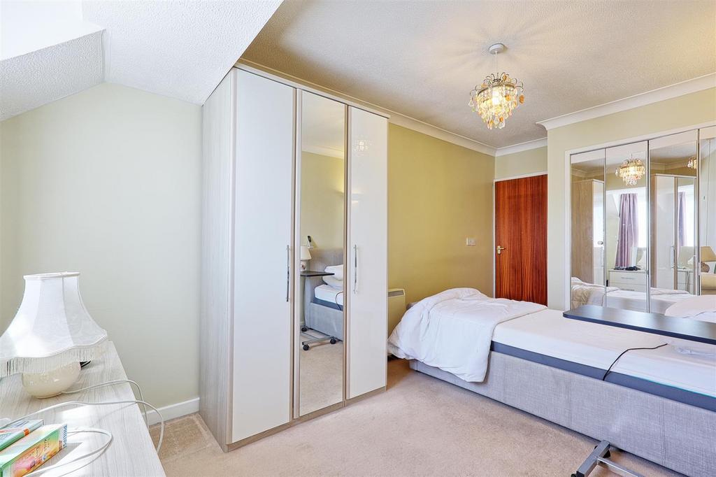 IMG 9475 6 7 easy HDR-interior3.jpg