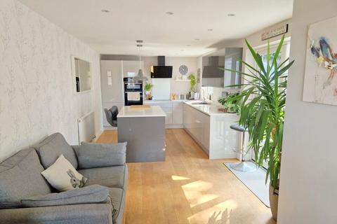 3 bedroom detached house for sale, Avondale Road, Exmouth, EX8 2NQ