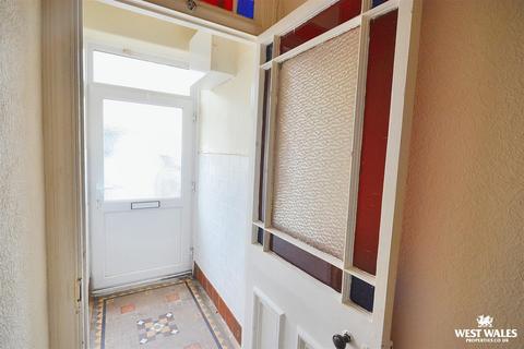 undefined, Great North Road, Milford Haven