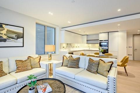 3 bedroom apartment to rent, Edgware Road, London, W2
