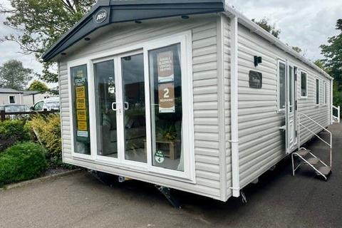 2 bedroom park home for sale, Carlton Meres Holiday Park