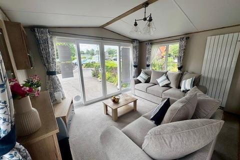 2 bedroom park home for sale, Carlton Meres Holiday Park