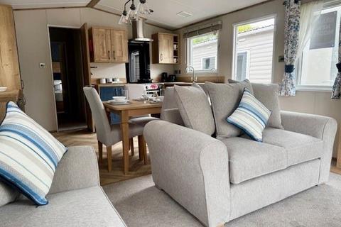 2 bedroom park home for sale, Carlton Meres Holiday Park