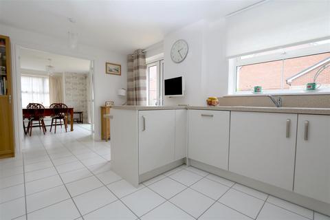 14 Augustine Way, Thame, OX9 3EA