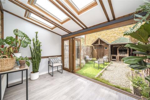 71 Lullingstone Lane, London, SE13 6UH