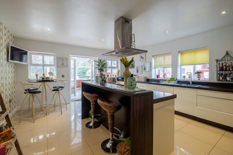 undefined, Victory Boulevard, Lytham St. Annes, FY8