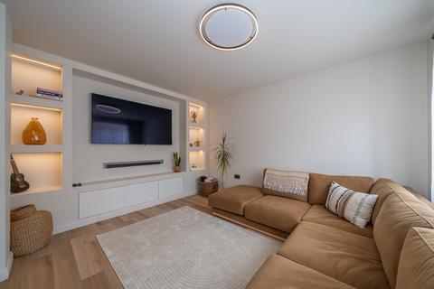 27 Brook Lane, Berkhamsted, HP4 1SX