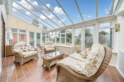 undefined, Dowell Close, Taunton TA2