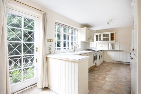 undefined, Camelot Close, Wimbledon, London, SW19