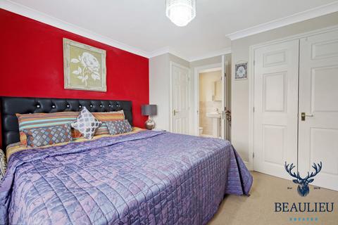 4 Clevedon Close, Great Notley, Braintree, CM77 7YT