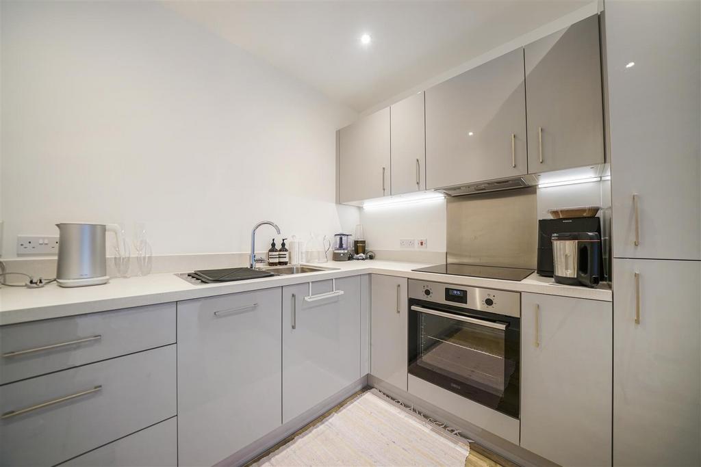 Flat 6, Raphis Court - zj Ws66ipp ZLYx79b I6 Un.jpg