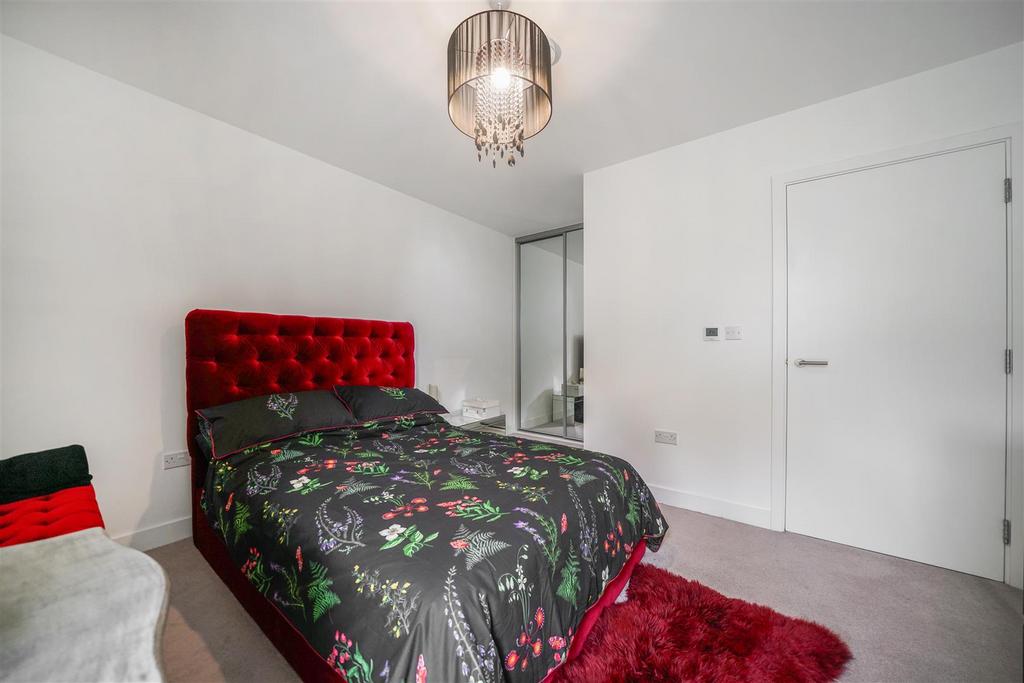 Flat 6, Raphis Court - CHAnt3r Qc Avp7 B7xa81k.jpg