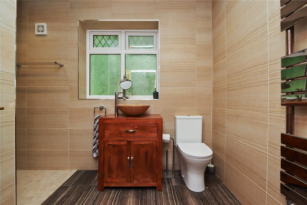 Shower Room 1