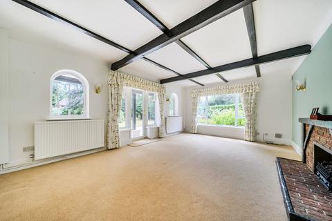 5 bedroom detached house to rent, Heatherlands Road, Southampton SO16