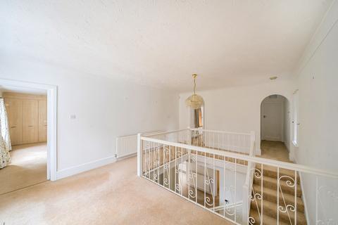 5 bedroom detached house to rent, Heatherlands Road, Southampton SO16