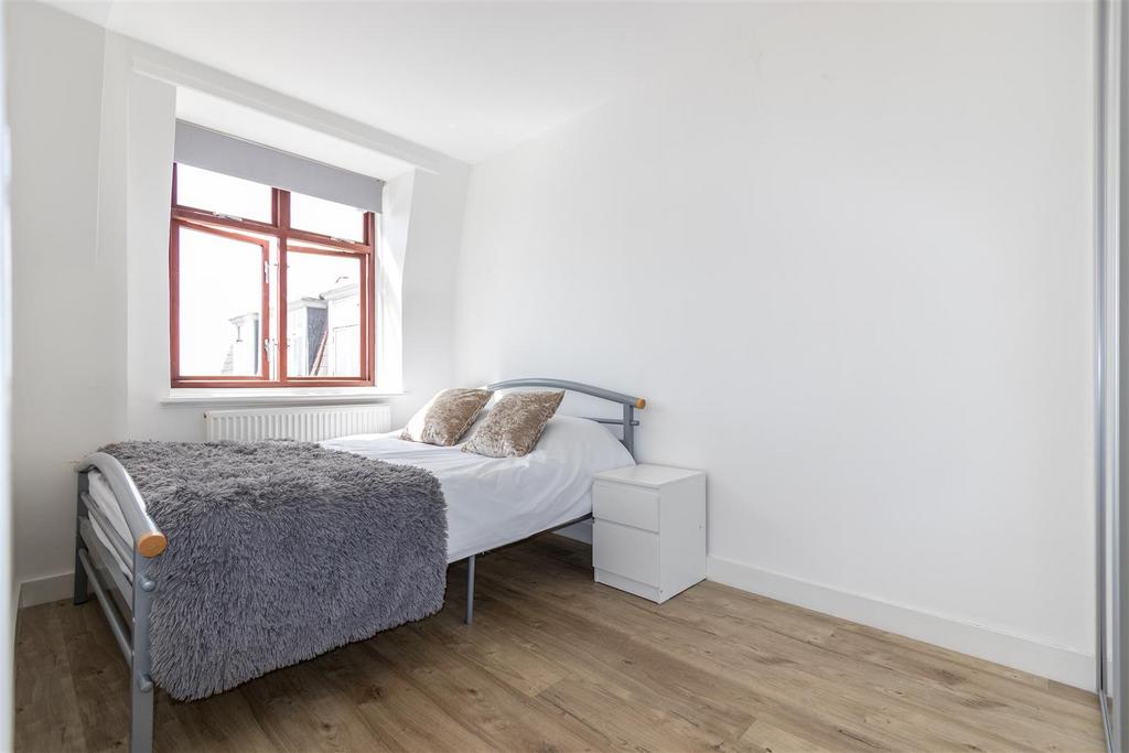 Bedroom 2.jpg