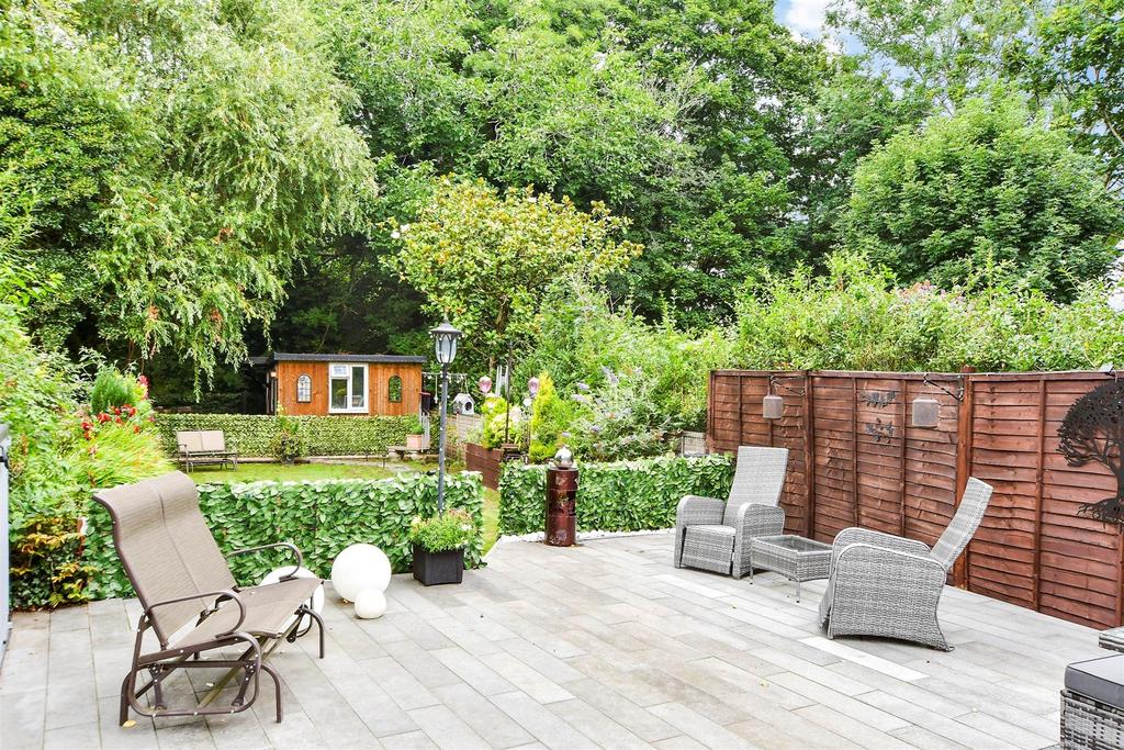 Patio / Decking