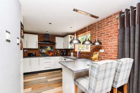 undefined, Manor Lane, Lower Kingswood KT20