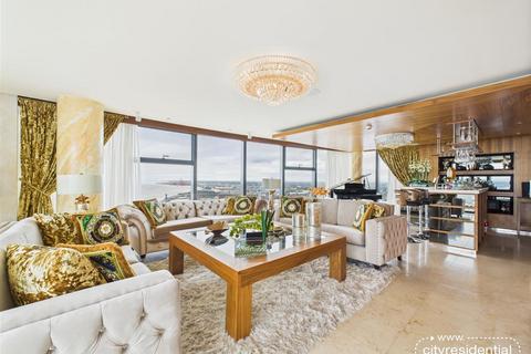 2 bedroom penthouse for sale, West Tower, Liverpool