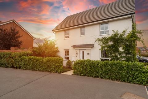 Garland Road, Rossington, DN11