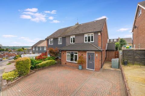 4 bedroom semi-detached house for sale, Poplicans Road, Rochester ME2