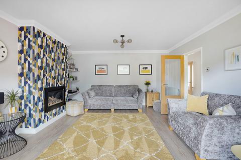 4 bedroom semi-detached house for sale, Poplicans Road, Rochester ME2