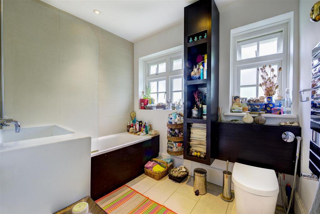 D0397 21 northway ff Bath.jpg