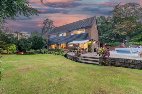 3 bedroom detached house for sale, Redlake Road, Stourbridge