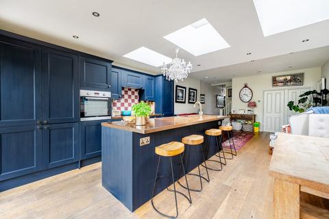 undefined, Pevensey Road, London, SW17