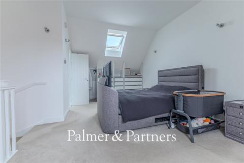 3 bedroom semi-detached house for sale, Keyes Close, Stowmarket, Suffolk, IP14