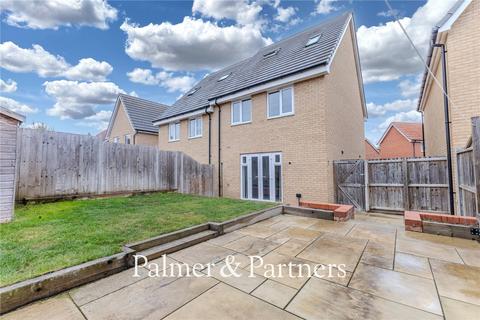 3 bedroom semi-detached house for sale, Keyes Close, Stowmarket, Suffolk, IP14