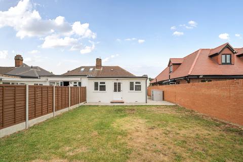 3 The Croft, Ruislip, HA4 0SF