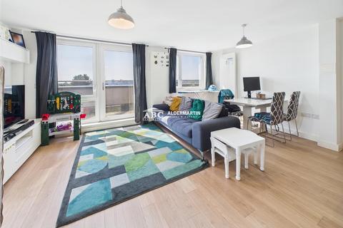 2 bedroom apartment for sale, Flowers Close, London