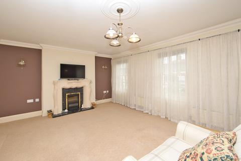 4 bedroom end of terrace house for sale, Ardent Avenue, Walmer, Deal, Kent, CT14