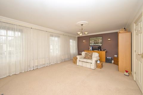 4 bedroom end of terrace house for sale, Ardent Avenue, Walmer, Deal, Kent, CT14