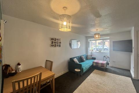 undefined, Chichester Close, Daventry, NN11 4UJ