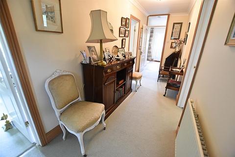 20 Brigsley Road, Waltham, Grimsby, DN37 0JY