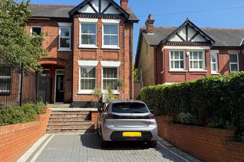 4 bedroom semi-detached house for sale, Frith Road, Dover, CT16