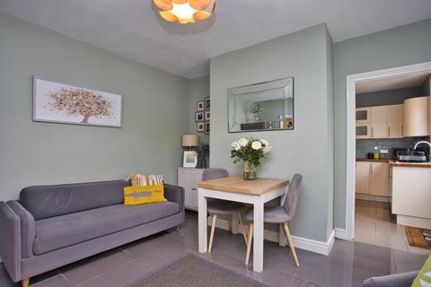 4 bedroom semi-detached house for sale, Frith Road, Dover, CT16